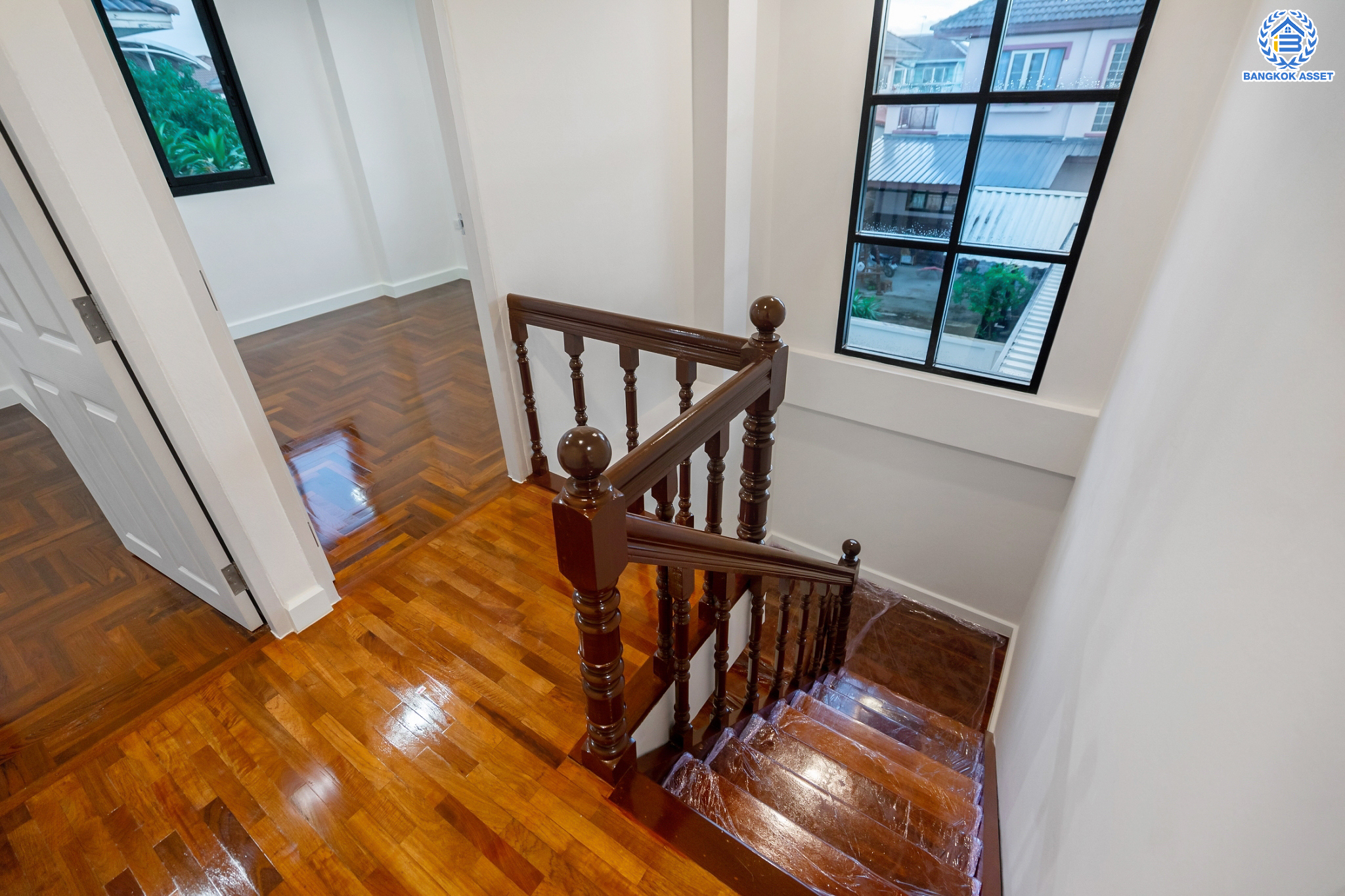 บ้านมือสองตกแต่งใหม่ ม.คุณาลัย บางใหญ่-เซ็นทรัลเวสต์เกต หลังมุม พร้อมทุกการเข้าอยู่ บนเนื้อที่ 54.7 ตร.ว. ฟังก์ชัน 4 ห้องนอน 2 ห้องน้ำ พื้นที่บริเวณหน้าบ้านกว้างขวาง จอดรถได้ถึง 4 คัน บนทำเลเดินทางสะดวก เชื่อมต่อ ถ.กาญจนาภิเษก ใกล้เซ็นทรัลเวสต์เกต และรถไฟฟ้าสายสีม่วง "สถานีคลองบางไผ่"...